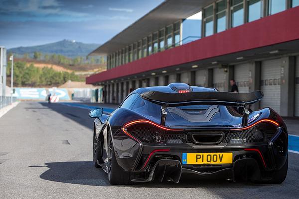 рейтинг топ гир и гранд тур. 3942 gallery 950 7. рейтинг топ гир и гранд тур фото. рейтинг топ гир и гранд тур-3942 gallery 950 7. картинка рейтинг топ гир и гранд тур. картинка 3942 gallery 950 7. 18 ноября в Сеть выложили первый выпуск нового и долгожданного автомобильного шоу «Гранд Тур», за создание которого отвечали небезызвестные Джереми Кларксон, Ричард Хаммонд, Джеймс Мэй и, конечно же, Энди Уилман. Так давайте же разберёмся, чем новинка отличается от Top Gear и не потеряло ли знаменитое трио запал. рейтинг топ гир и гранд тур. 3942 gallery 950 7. рейтинг топ гир и гранд тур фото. рейтинг топ гир и гранд тур-3942 gallery 950 7. картинка рейтинг топ гир и гранд тур. картинка 3942 gallery 950 7. 18 ноября в Сеть выложили первый выпуск нового и долгожданного автомобильного шоу «Гранд Тур», за создание которого отвечали небезызвестные Джереми Кларксон, Ричард Хаммонд, Джеймс Мэй и, конечно же, Энди Уилман. Так давайте же разберёмся, чем новинка отличается от Top Gear и не потеряло ли знаменитое трио запал.