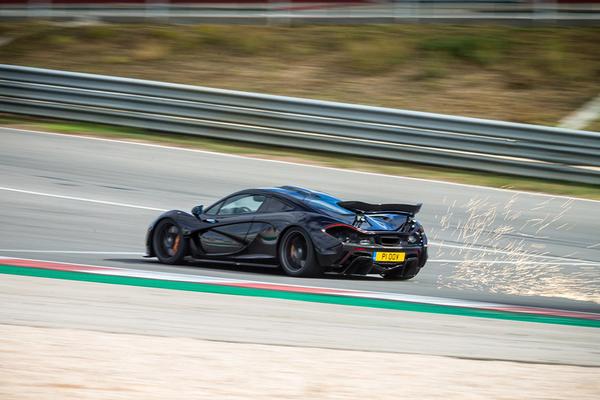 рейтинг топ гир и гранд тур. 3942 gallery 950 3. рейтинг топ гир и гранд тур фото. рейтинг топ гир и гранд тур-3942 gallery 950 3. картинка рейтинг топ гир и гранд тур. картинка 3942 gallery 950 3. 18 ноября в Сеть выложили первый выпуск нового и долгожданного автомобильного шоу «Гранд Тур», за создание которого отвечали небезызвестные Джереми Кларксон, Ричард Хаммонд, Джеймс Мэй и, конечно же, Энди Уилман. Так давайте же разберёмся, чем новинка отличается от Top Gear и не потеряло ли знаменитое трио запал. рейтинг топ гир и гранд тур. 3942 gallery 950 3. рейтинг топ гир и гранд тур фото. рейтинг топ гир и гранд тур-3942 gallery 950 3. картинка рейтинг топ гир и гранд тур. картинка 3942 gallery 950 3. 18 ноября в Сеть выложили первый выпуск нового и долгожданного автомобильного шоу «Гранд Тур», за создание которого отвечали небезызвестные Джереми Кларксон, Ричард Хаммонд, Джеймс Мэй и, конечно же, Энди Уилман. Так давайте же разберёмся, чем новинка отличается от Top Gear и не потеряло ли знаменитое трио запал.