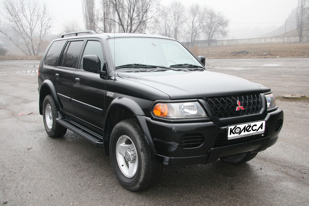 Монтеро москва. Mitsubishi Montero Sport 2023. Мицубиси Монтеро спорт 2001. Mitsubishi Montero Sport 1999. Митсубиси Монтеро 4.